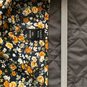 Brand new never worn dress smoke free house. A-line runs large not stretch.